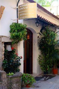 Town 3* Sorrente
