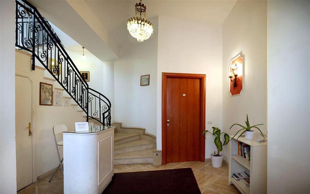 Town 3* Sorrente